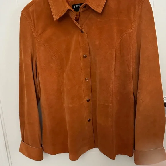 Mom’s Bernardo Rusty Orange Suede Outerwear - Picture 2 of 2